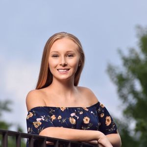 Meet your Posher, Jillian